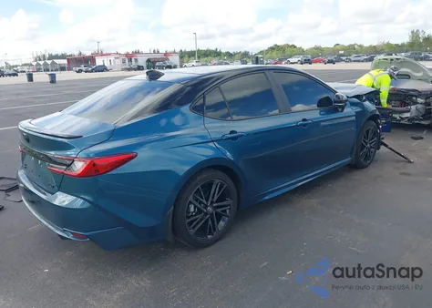 2025 Toyota Camry Xse z USA, uszkodzony, nr VIN 4T1DBADK9SU018839